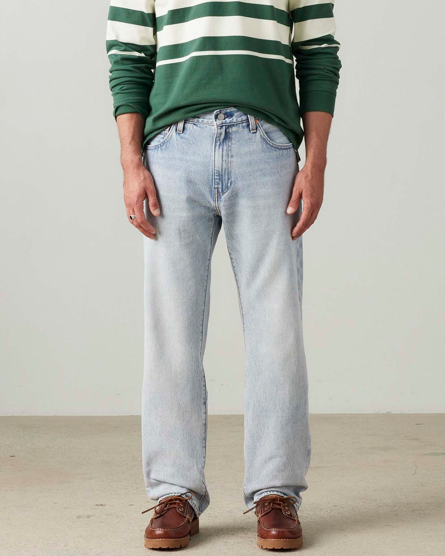 555™ Relaxed Straight Fit Mid Waist Jeans