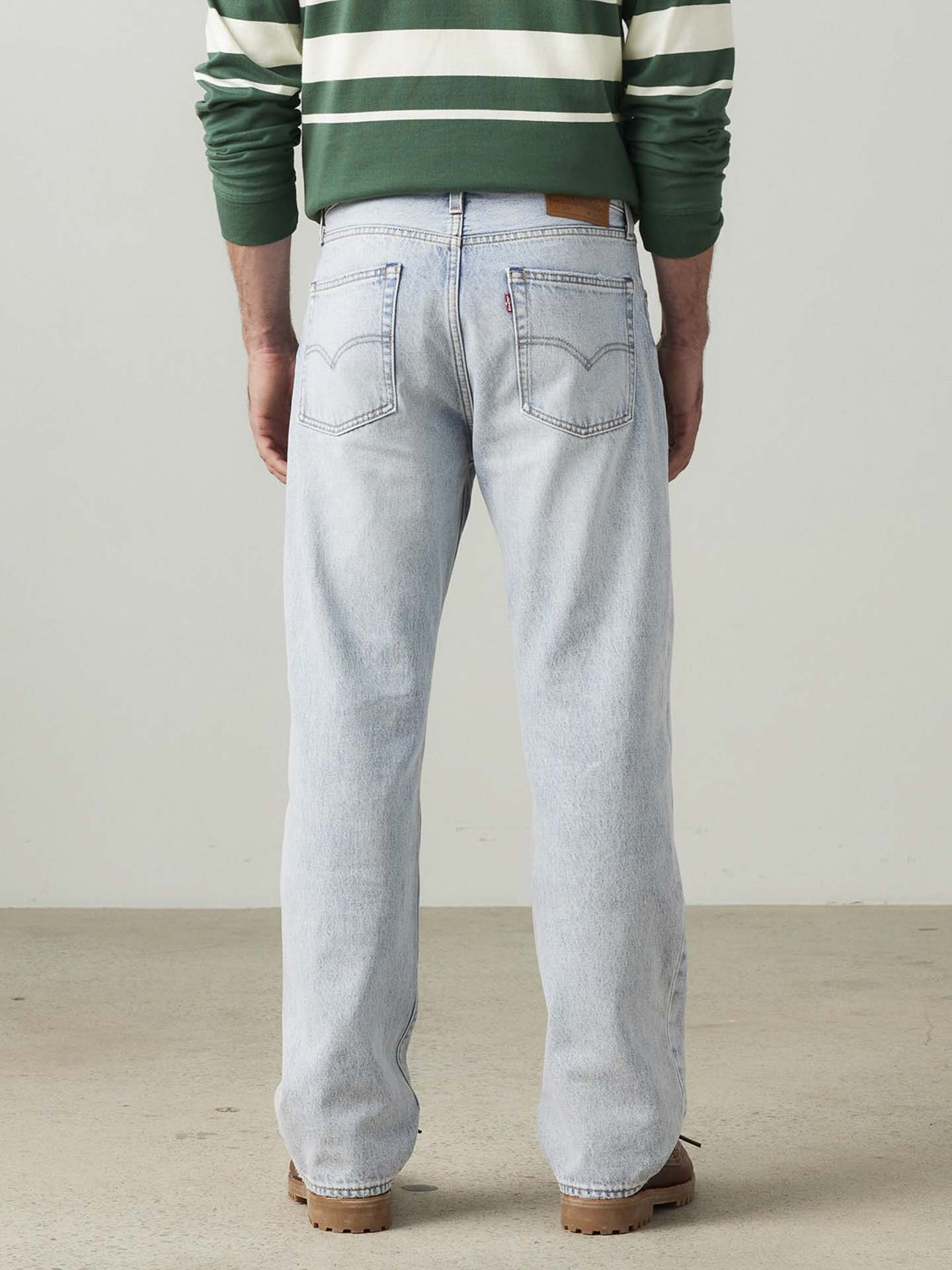 555™ Relaxed Straight Fit Mid Waist Jeans