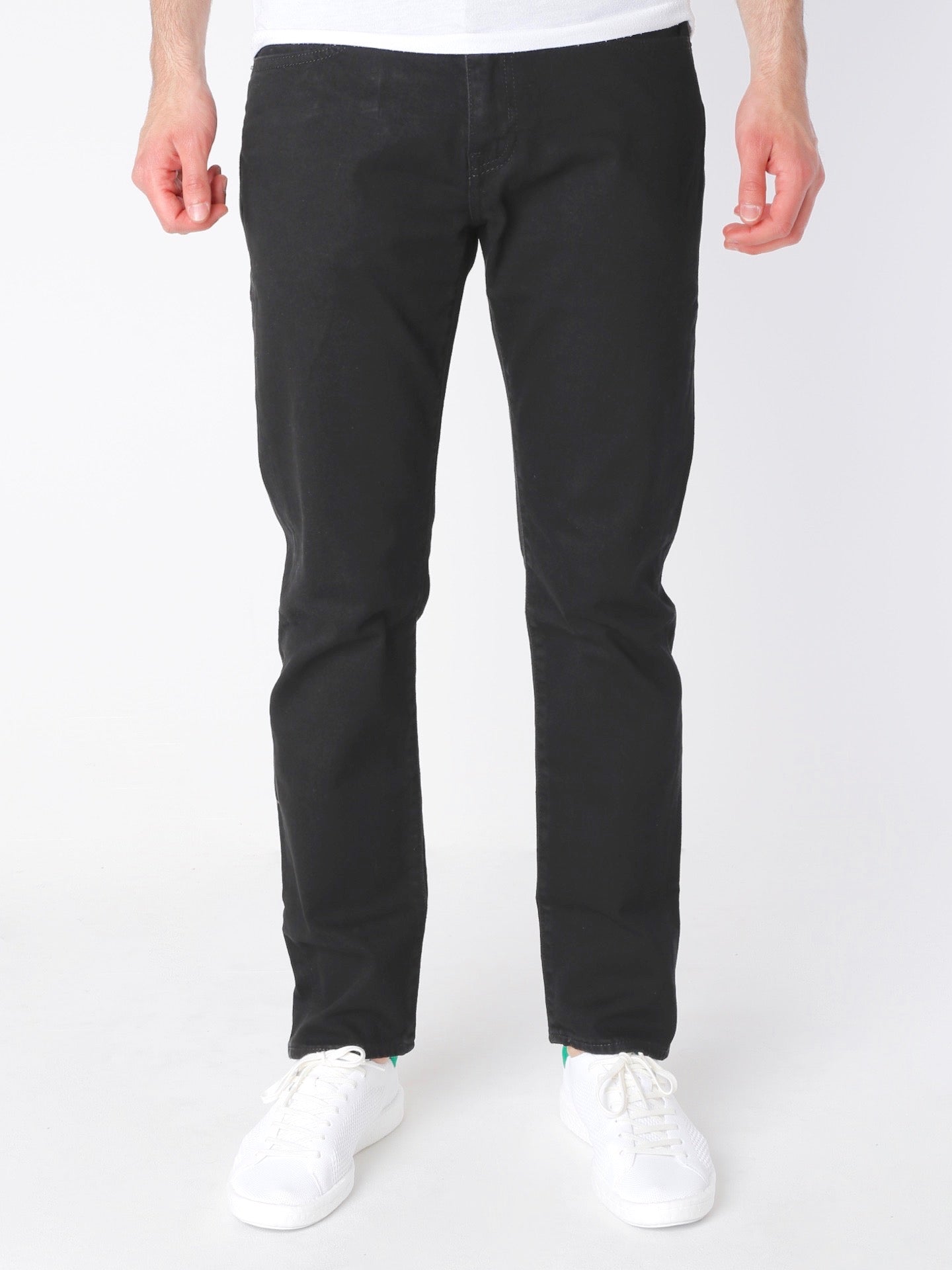 502™ Taper Jeans
