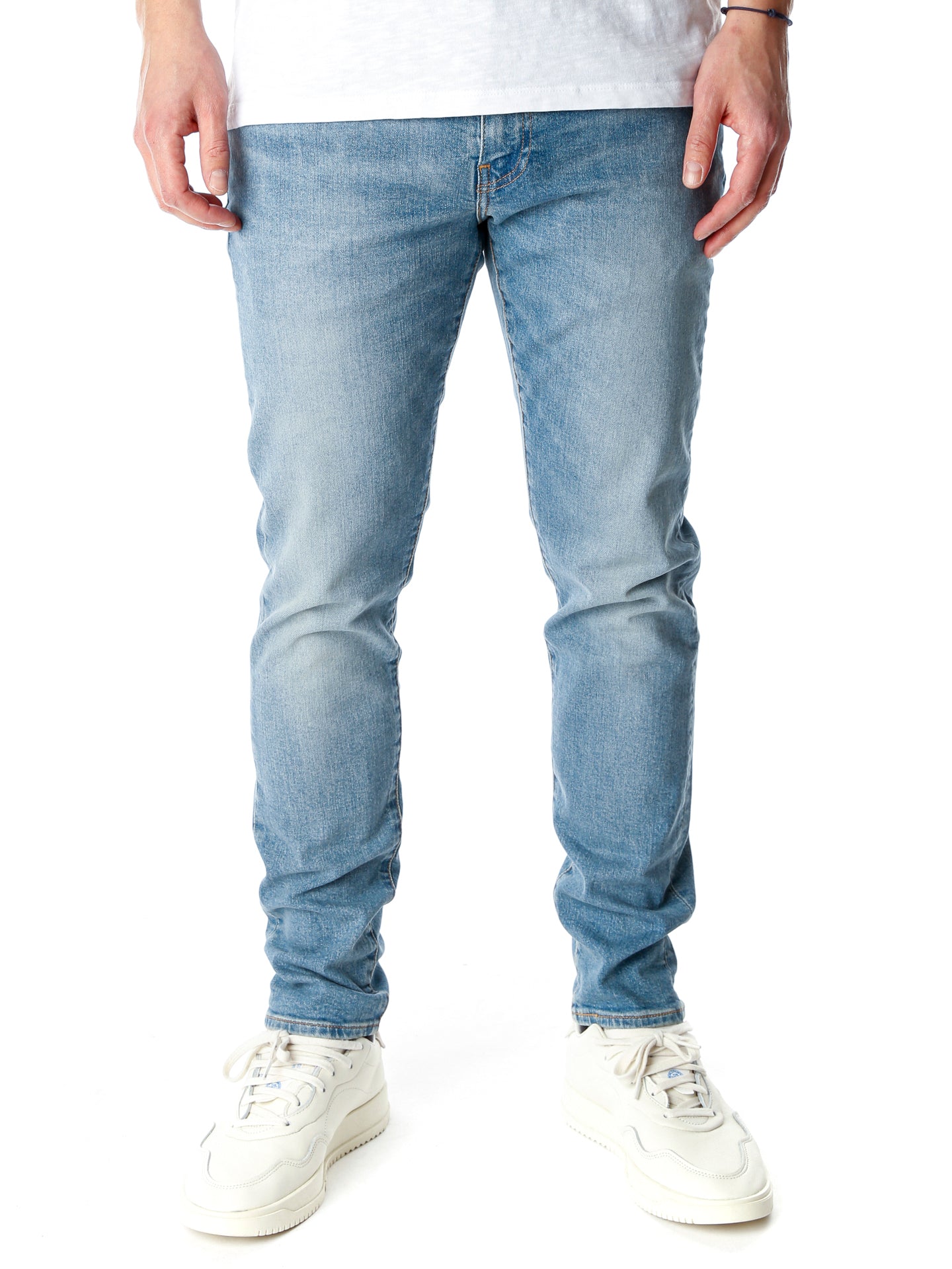 512™ Slim Taper Jeans