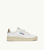 SNEAKERS MEDALIST LOW AUS LEDER IN WEISS UND GOLD METALLIC