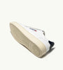 SNEAKERS MEDALIST LOW AUS WEISSEM LEDER MIT SPACE
