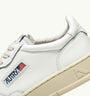 SNEAKERS MEDALIST LOW AUS WEISSEM LEDER