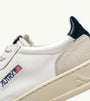 SNEAKERS MEDALIST LOW AUS WEIßEM UND BLAUEM LEDER UND BEIGEM WILDLEDER