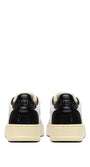 SNEAKERS MEDALIST EASEKNIT LOW AUS STRICK IN ELFENBEIN, SCHWARZ UND POWDER