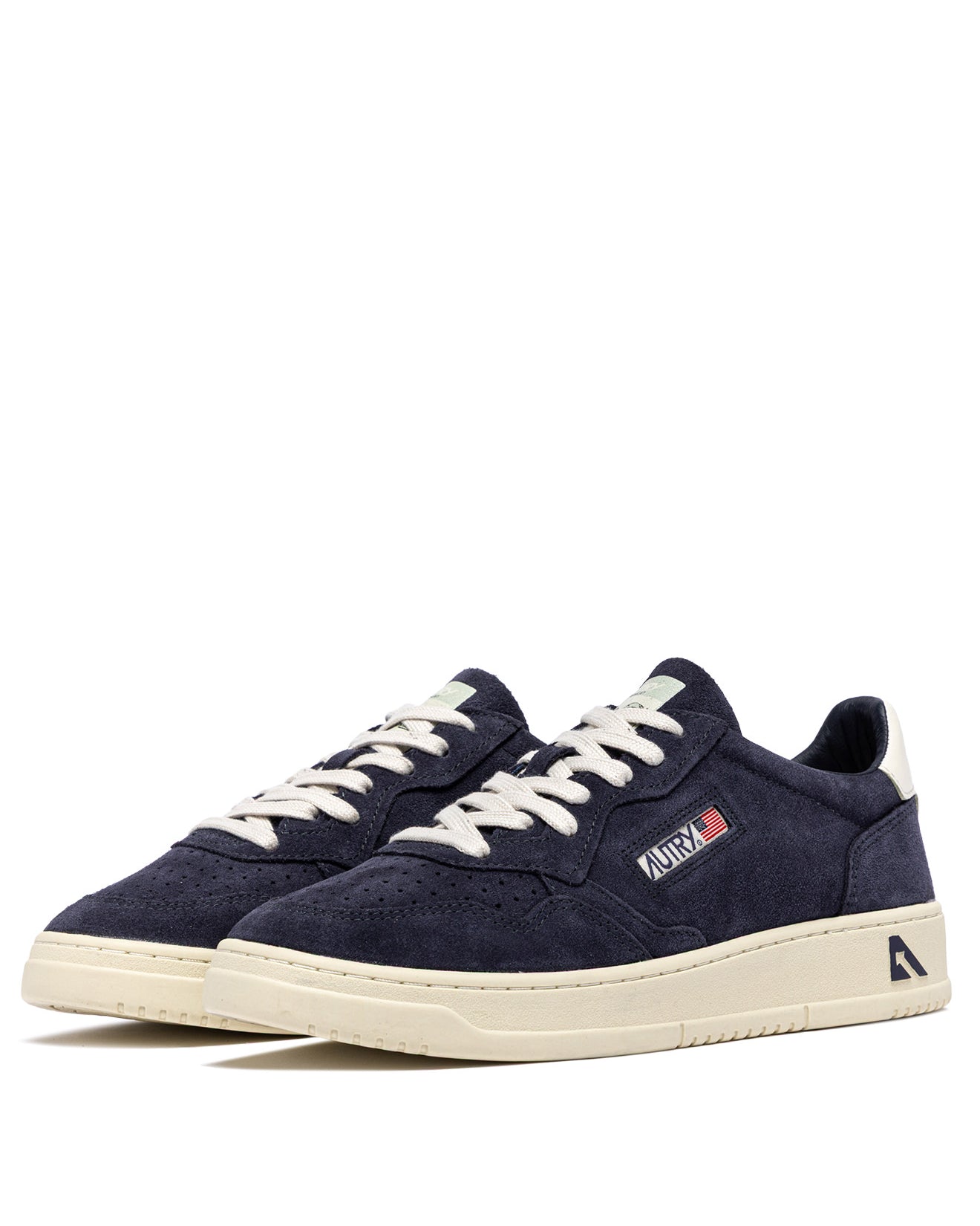 SNEAKERS MEDALIST LOW AUS WILDLEDER IN SPACE UND WEISS