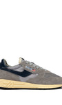 SNEAKERS REELWIND AUS NYLON UND WILDLEDER IN PLUMBEO UND BLUE SPACE
