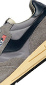 SNEAKERS REELWIND AUS NYLON UND WILDLEDER IN PLUMBEO UND BLUE SPACE