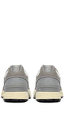 SNEAKERS HYPERWAY AUS MESH UND WILDLEDER IN WEISS UND PLUMBLEO