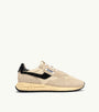 SNEAKERS REELWIND LOW AUS NYLON UND WILDLEDER IN ECRU UND SCHWARZ