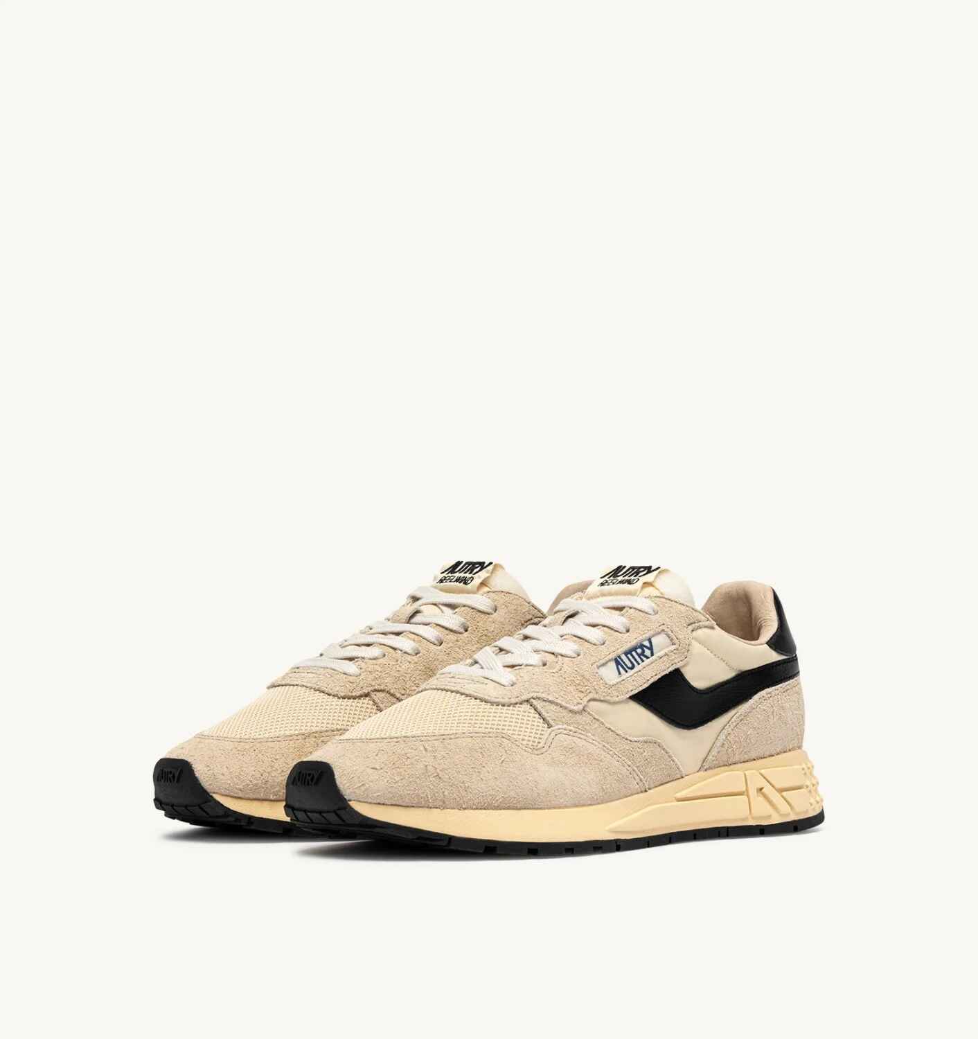 SNEAKERS REELWIND LOW AUS NYLON UND WILDLEDER IN ECRU UND SCHWARZ