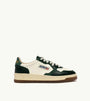 SNEAKERS MEDALIST LOW AUS LEDER IN MARSHMALLOW UND GRÜN