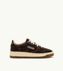 SNEAKERS MEDALIST LOW AUS WILDLEDER UND LEDER IN MUSTANG UND MARRONE