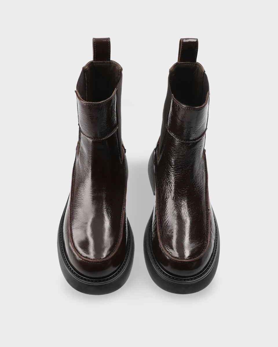 CPH759 patent leather chocolate