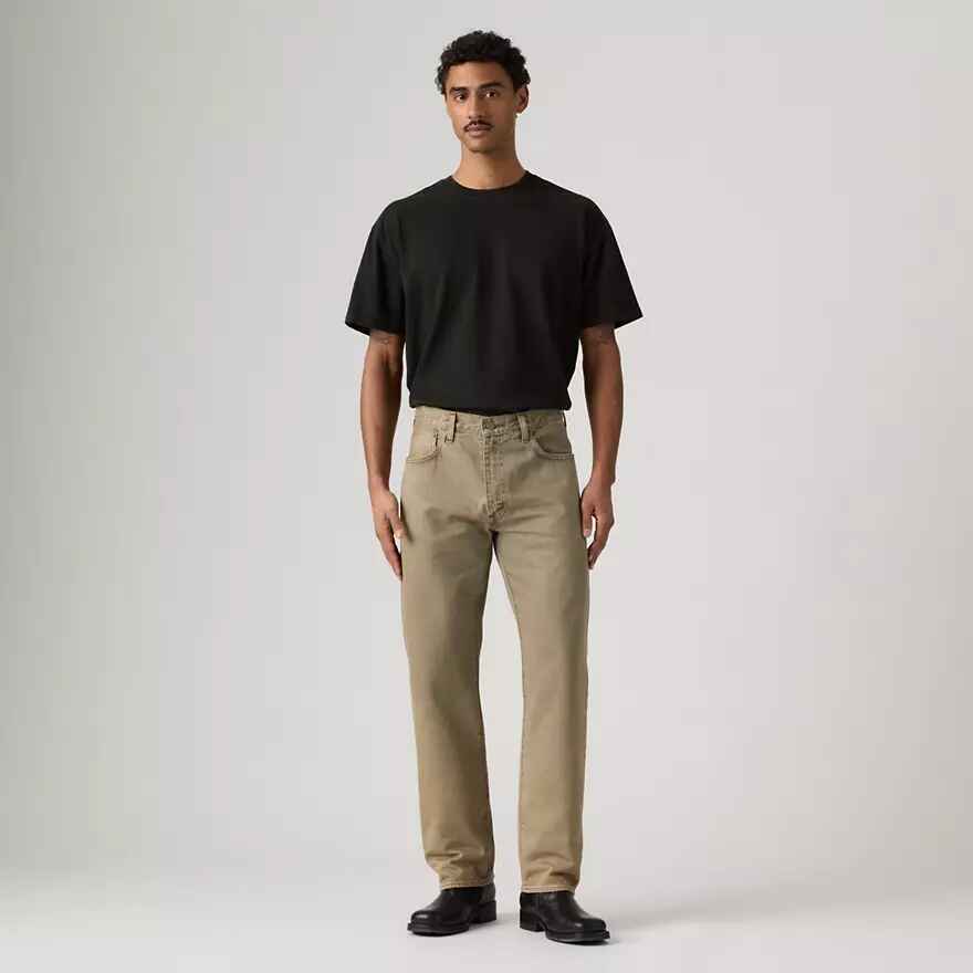 555™ Relaxed Straight Jeans