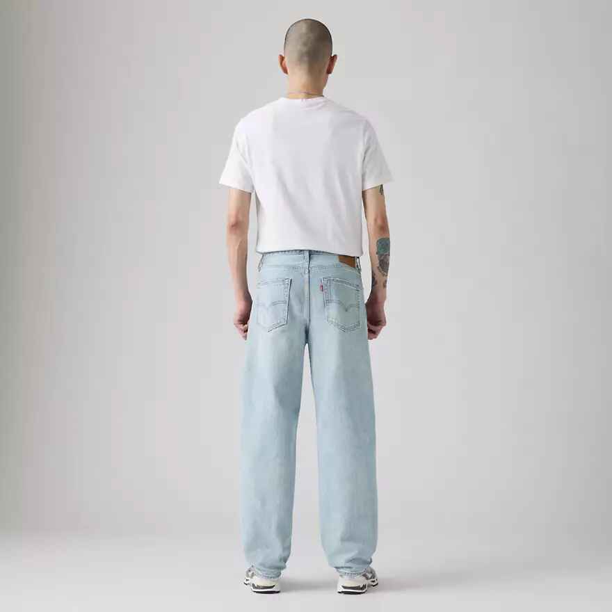 568™ Loose Straight Jeans
