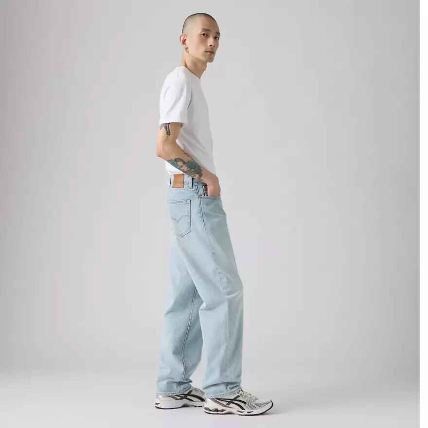 568™ Loose Straight Jeans