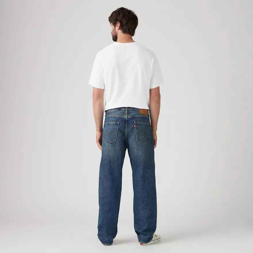 568™ Loose Straight Jeans