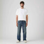568™ Loose Straight Jeans