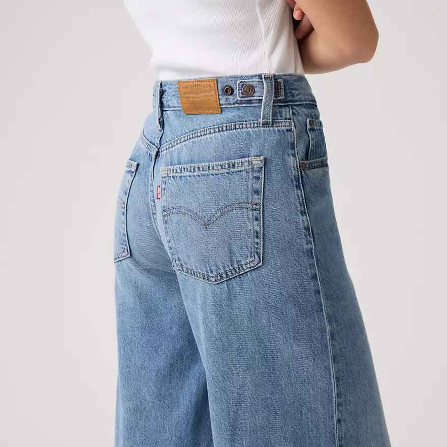 Lightweight Cinch Wide Leg Jeans
