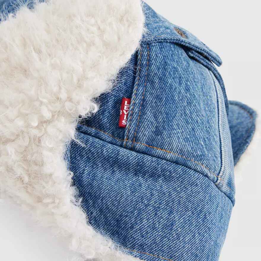Cozy Trapper Ha