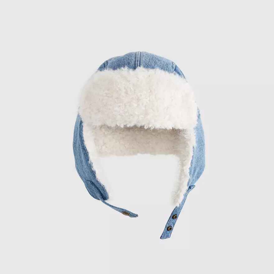 Cozy Trapper Ha