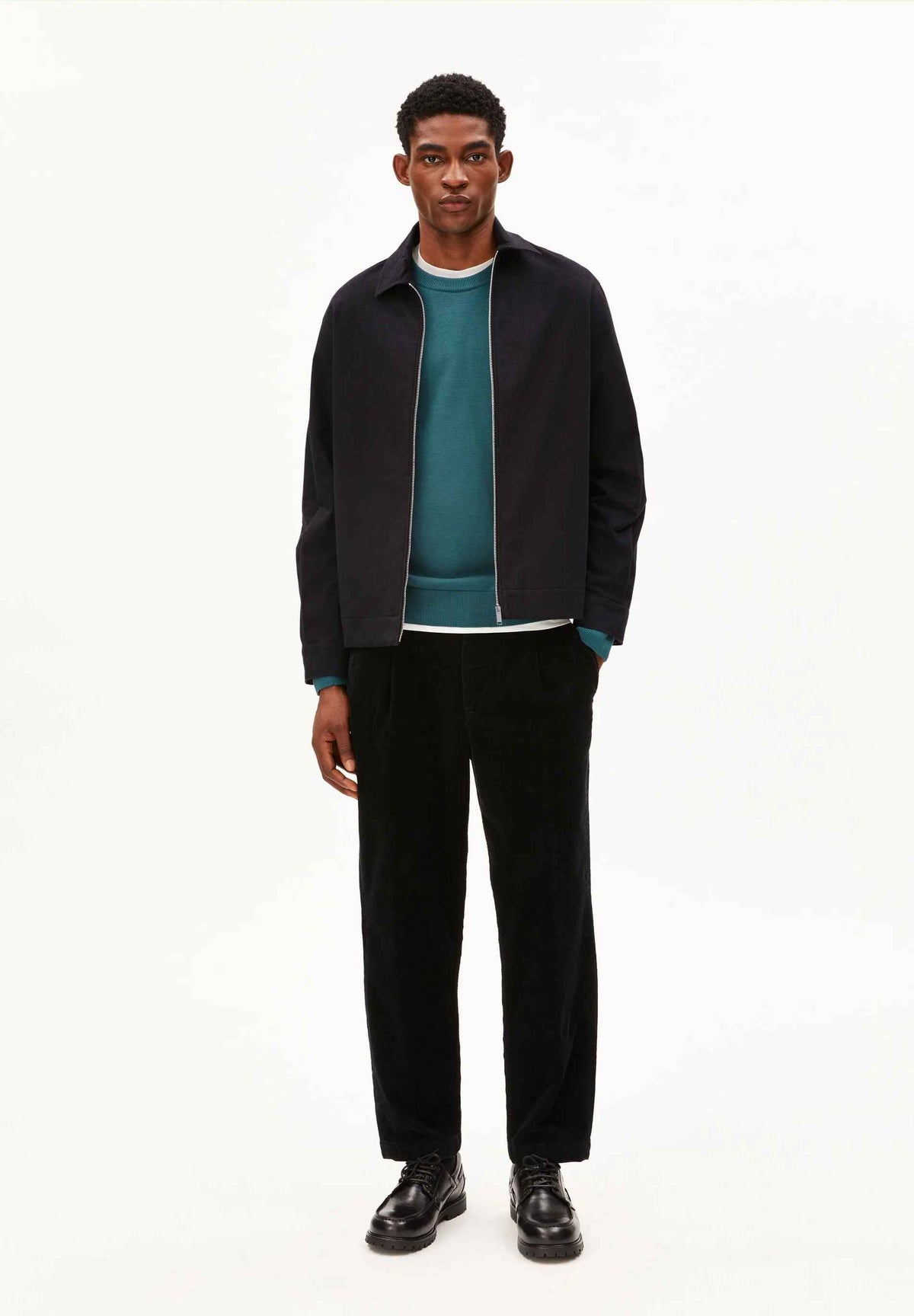 STRUKTURIERTE JACKE