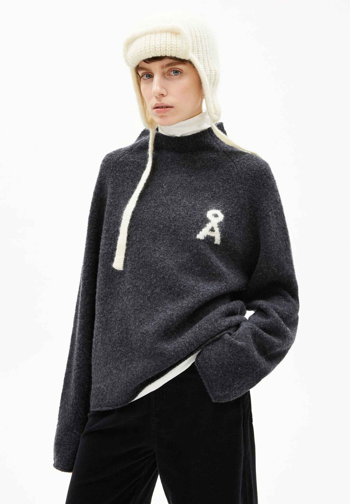 ICONIC Å BOUCLÉ-STRICKPULLOVER