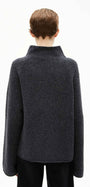 ICONIC Å BOUCLÉ-STRICKPULLOVER