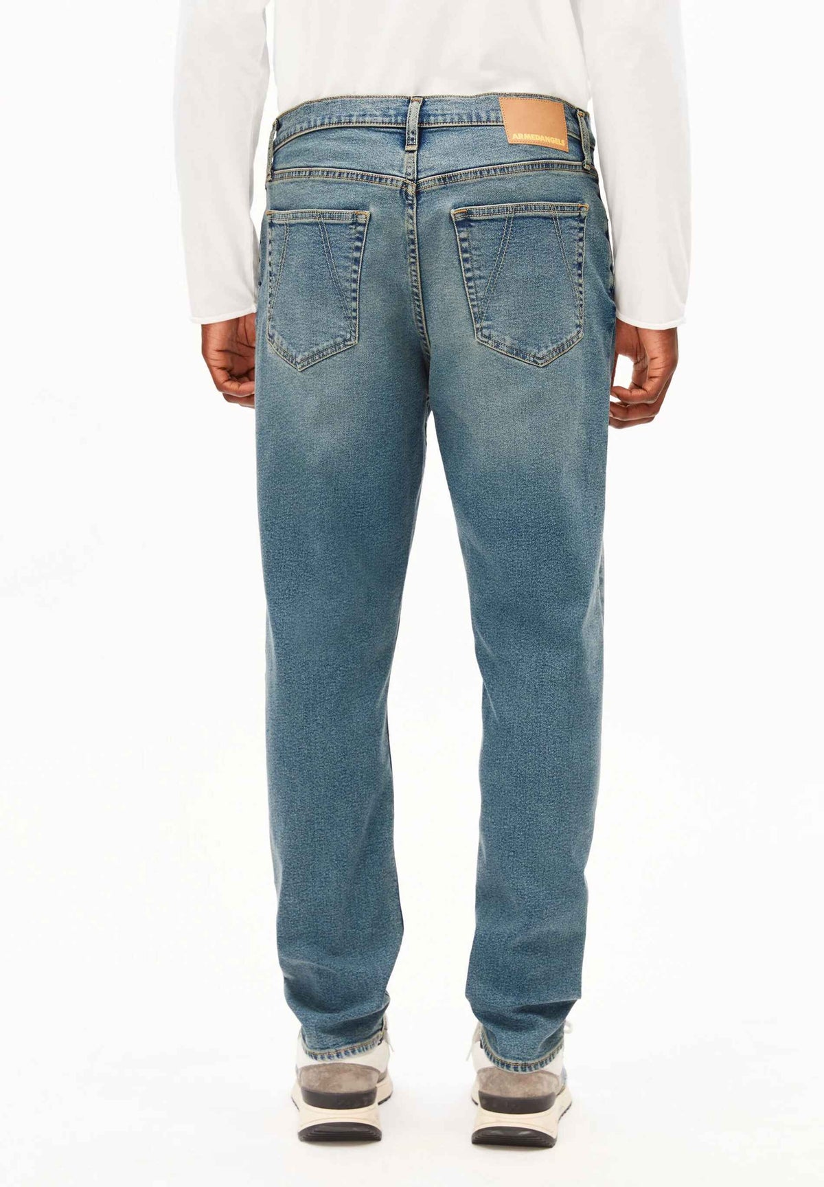 AARJO TARPA TAPERED JEANS