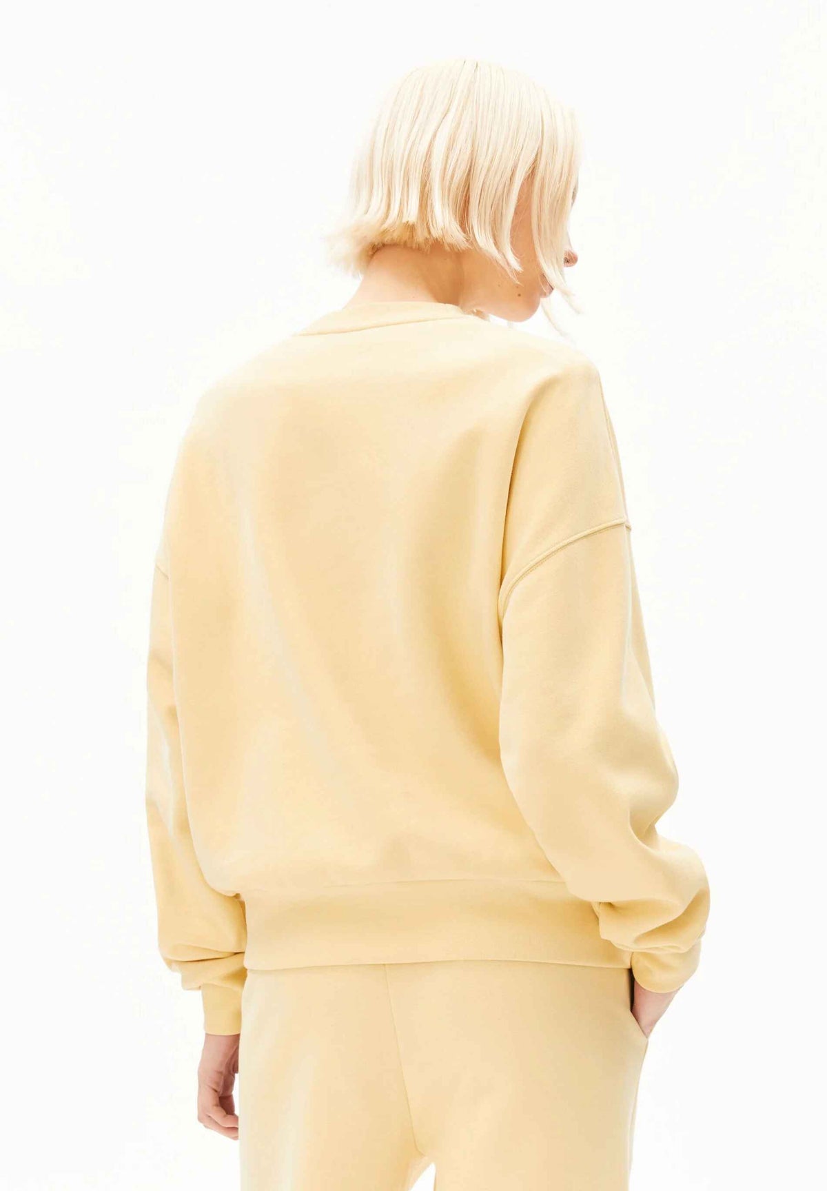 ICONIC Å ALIZAA SWEATSHIRT