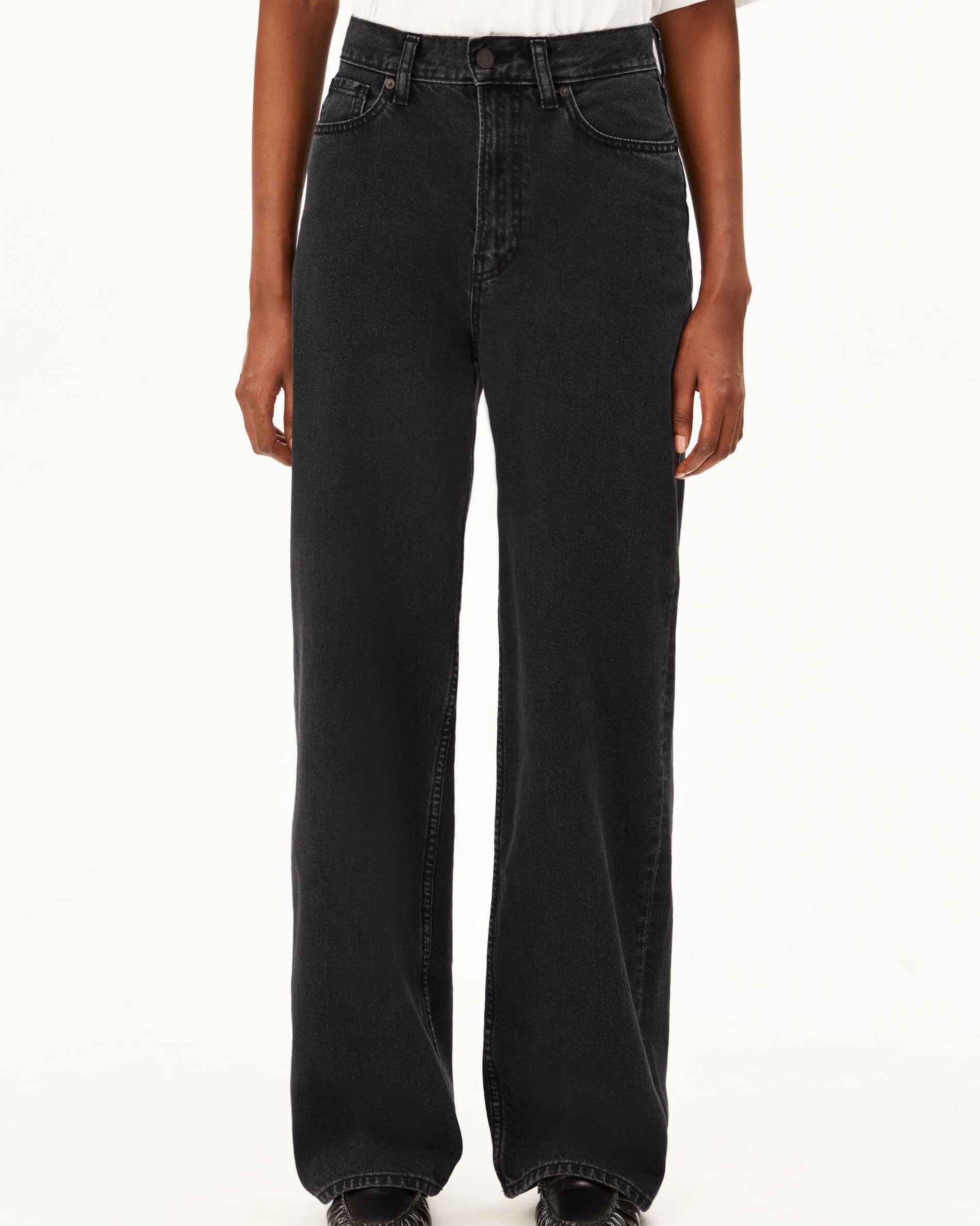 ENIJAA HIGH WAIST WIDE JEANS