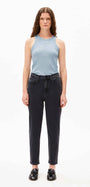 MAIRAA HIGH WAIST MOM JEANS