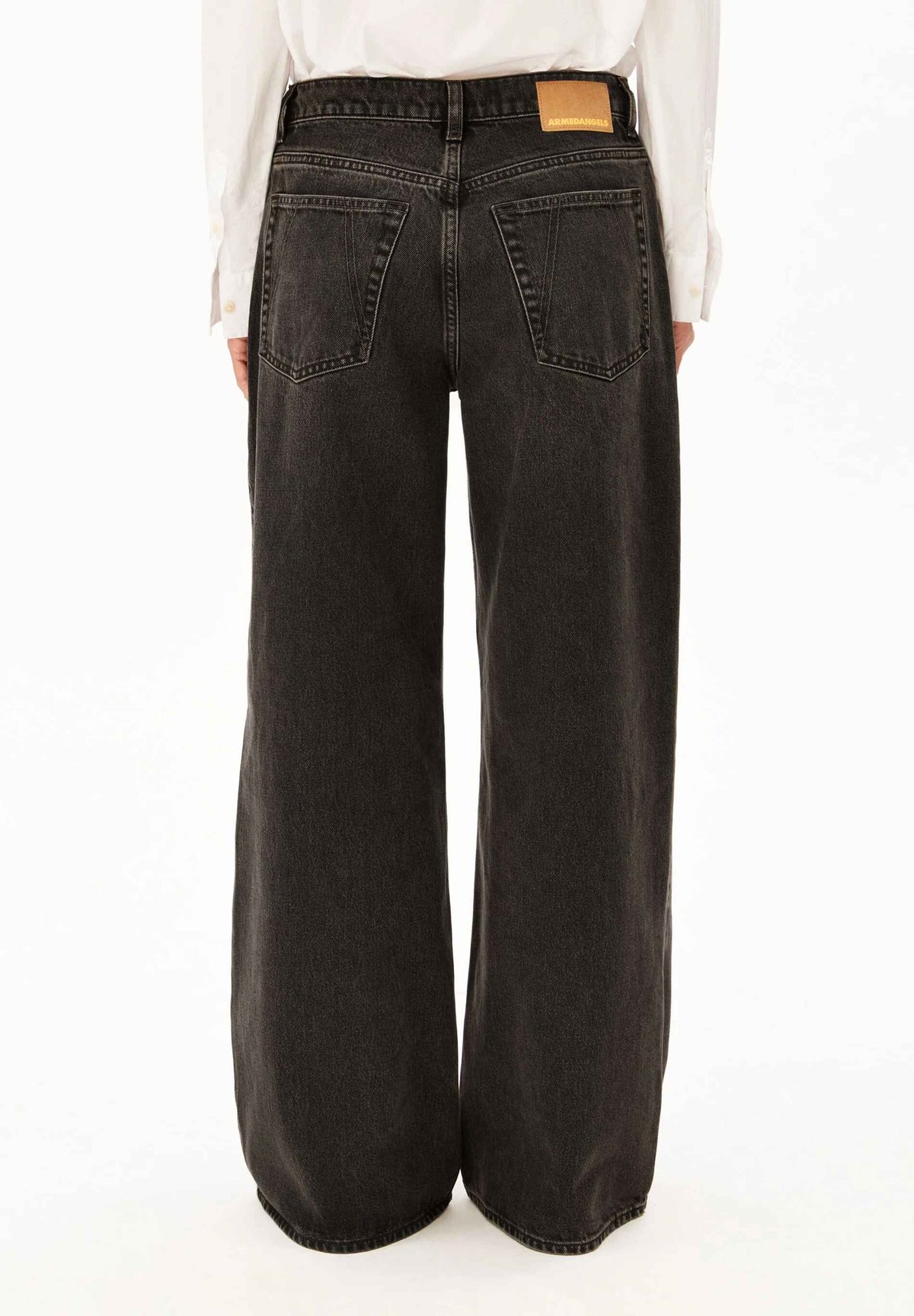 ASTRAEAAS MID WAIST WIDE JEANS