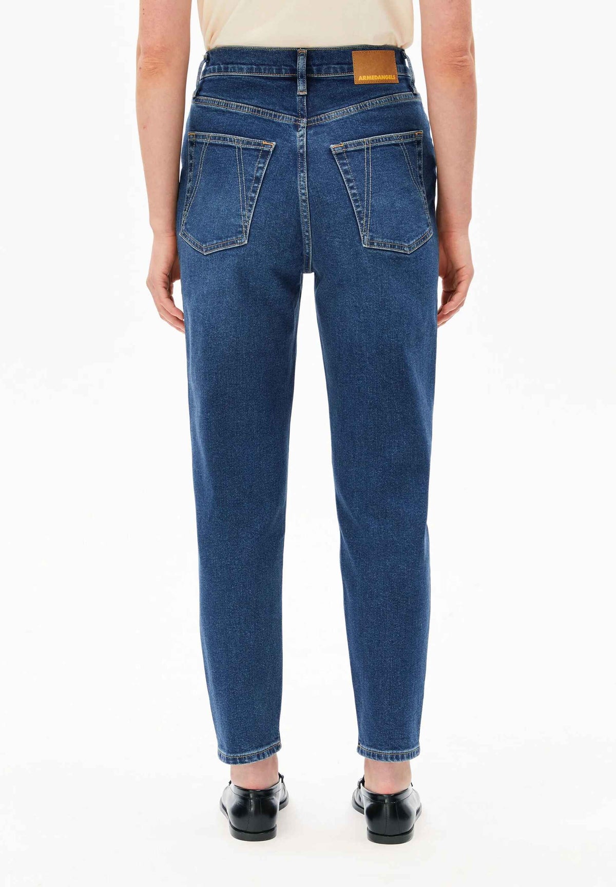 MAIRAA HIGH WAIST MOM JEANS