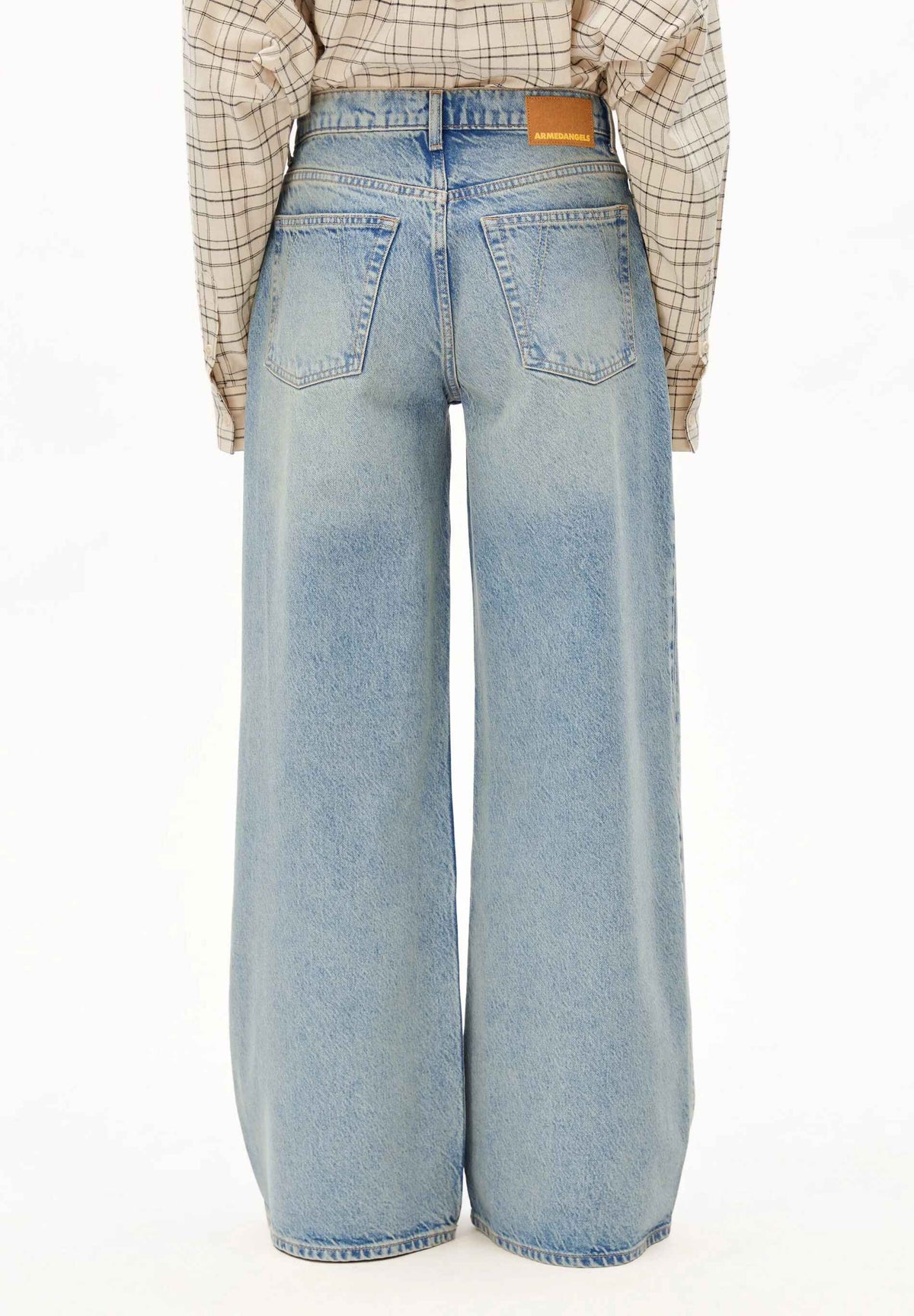 ASTRAEAAS MID WAIST WIDE JEANS