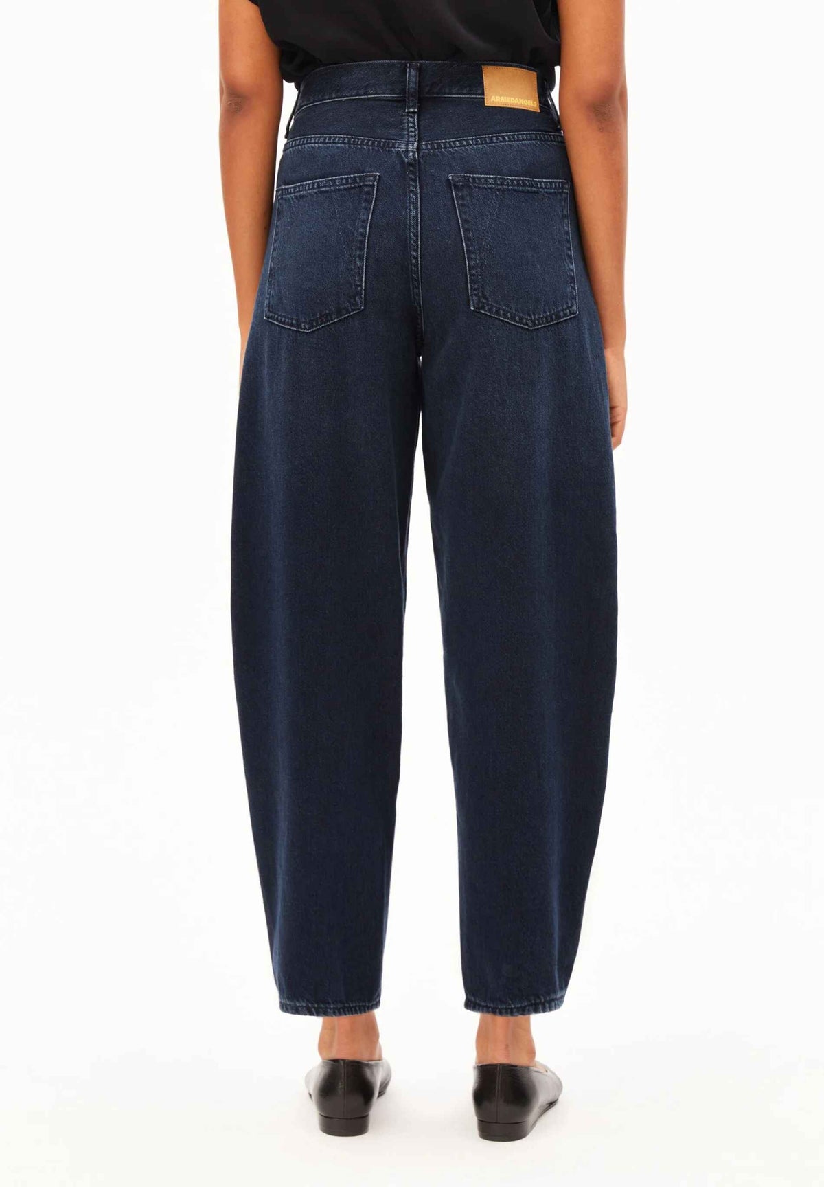 BAARLY HIGH WAIST BARREL JEANS