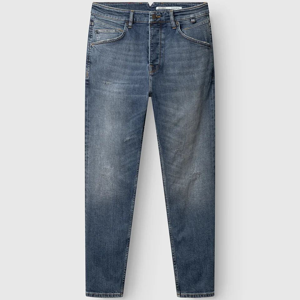 Alex Cros Cropped