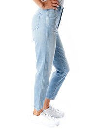 Pedal Pusher Cropped Tapered Fit Jeans