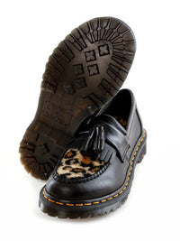 LeoDarkGrey